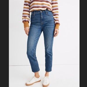 NWT Madewell Straight Jean w/ Magic Pockets 23